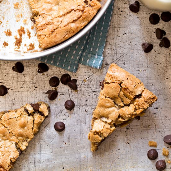 Oatmeal Chocolate Chip Cookie Wedge