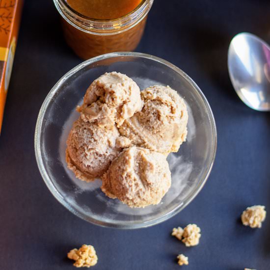 Homemade Ginger and Pear Ice Cream