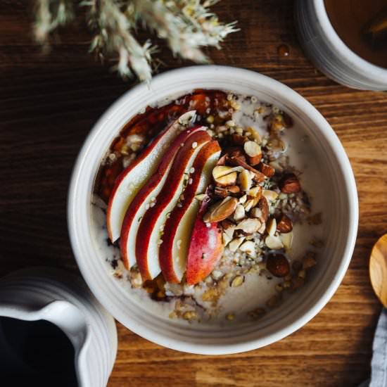 Warm Maple & Pear Soaked Porridge