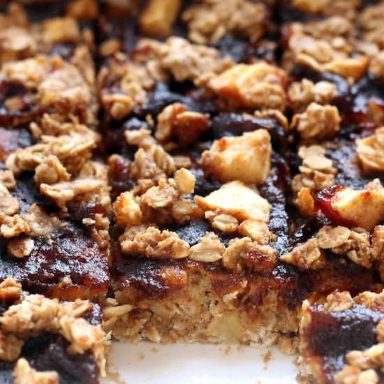 Apple Oatmeal Bars