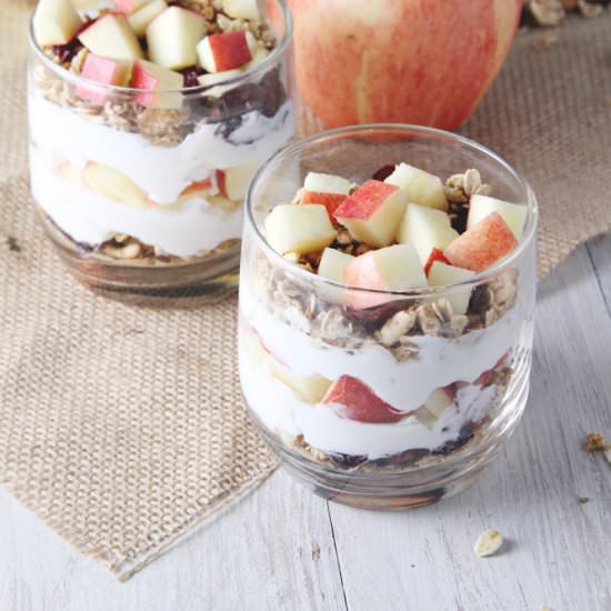 Apple Crumble Breakfast Parfait
