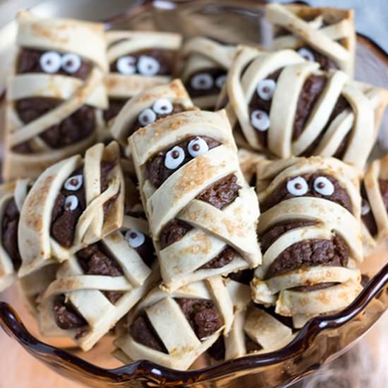 Vegan Pumpkin Mummy Cookies