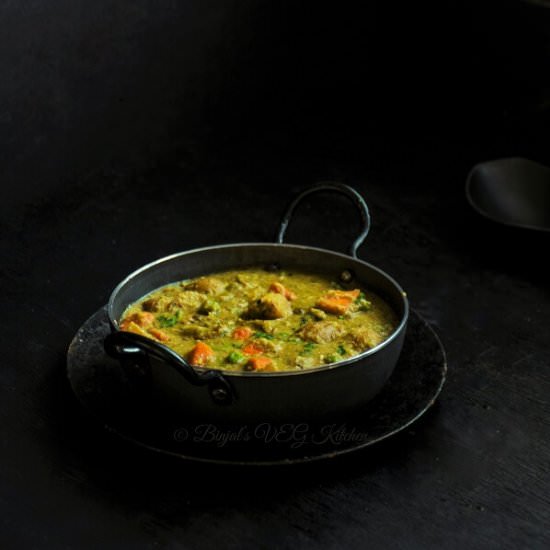 Baby Potatoes Green Gravy
