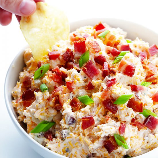 5-Minute Cheddar Bacon Ranch Dip