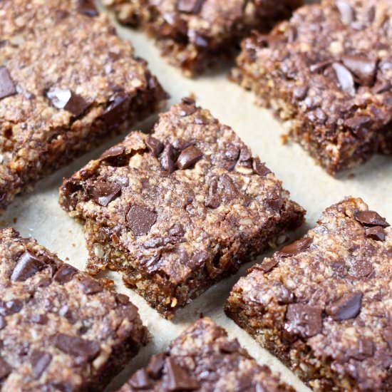 Oatmeal Chocolate Chip Cookie Bars