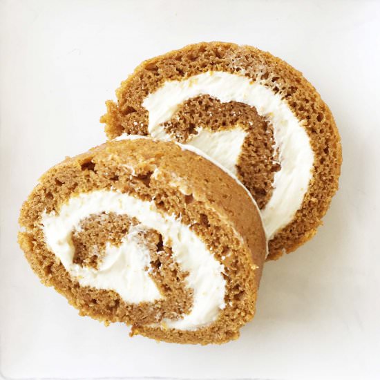 Skinny Pumpkin Cream Cheese Roll