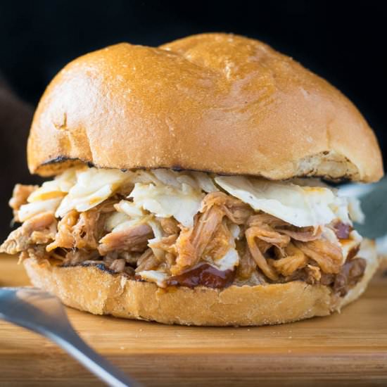 Easy Slow Cooker BBQ Pulled Pork