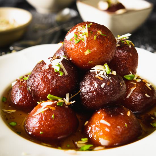 Khoya Gulab Jamun