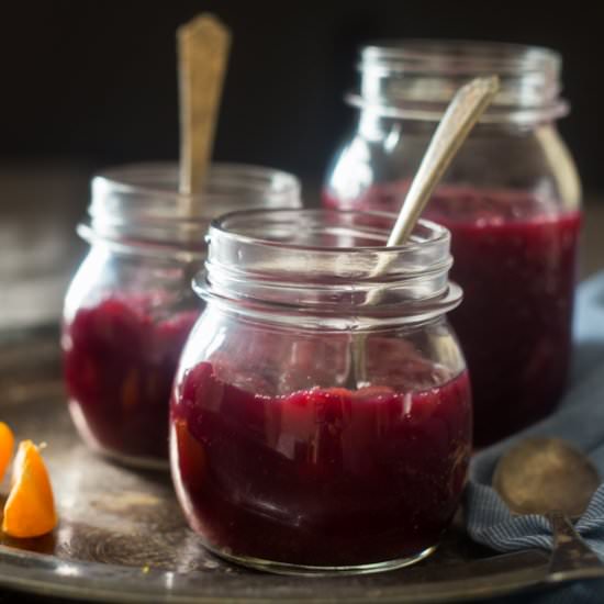 Paleo Maple Orange Cranberry Sauce