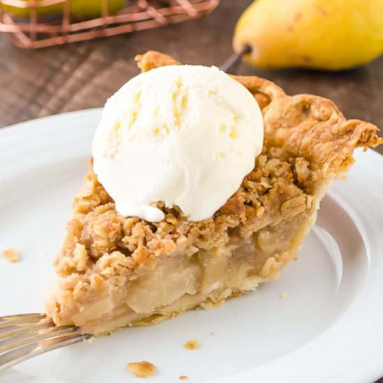 Pear Ginger Crumble Pie