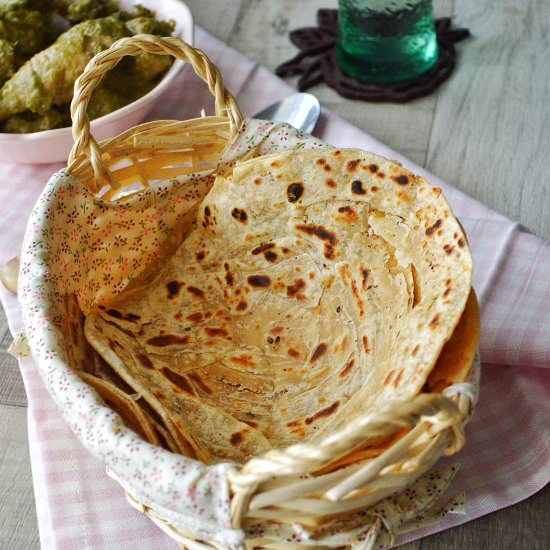 Mint Garlic Paratha