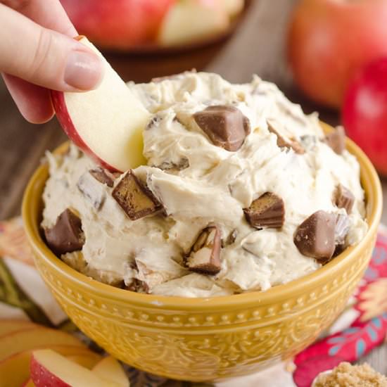 Candy Bar Apple Dip