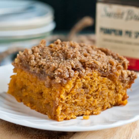 Pumpkin Spice Crumb Cake