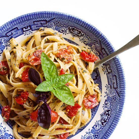 Pesto Pasta with Roasted Tomatoes