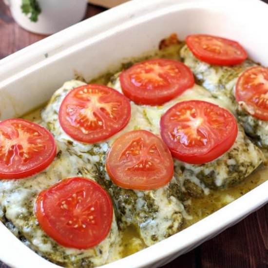 4-Ingredient Pesto Chicken Bake