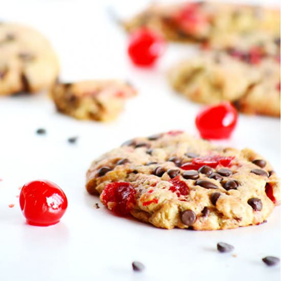 VEGAN CHOCOLATE CHIP CHERRY COOKIES