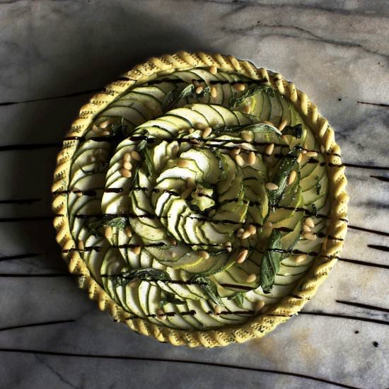 Zucchini & basil garden pie