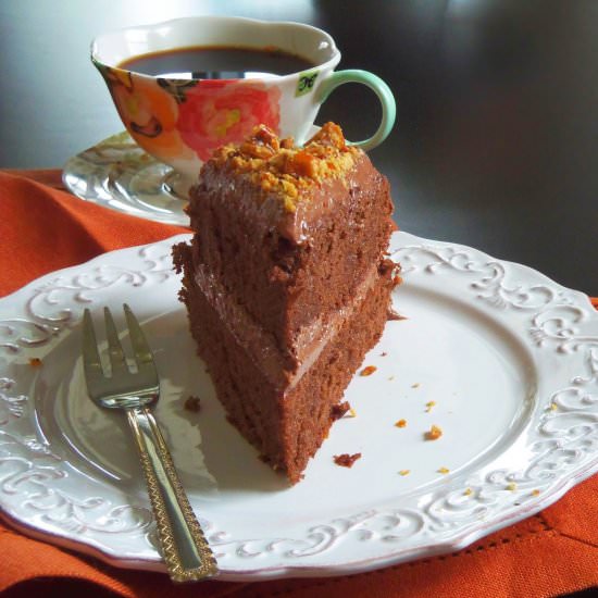 Chocolate Cake with Walnut Brittle