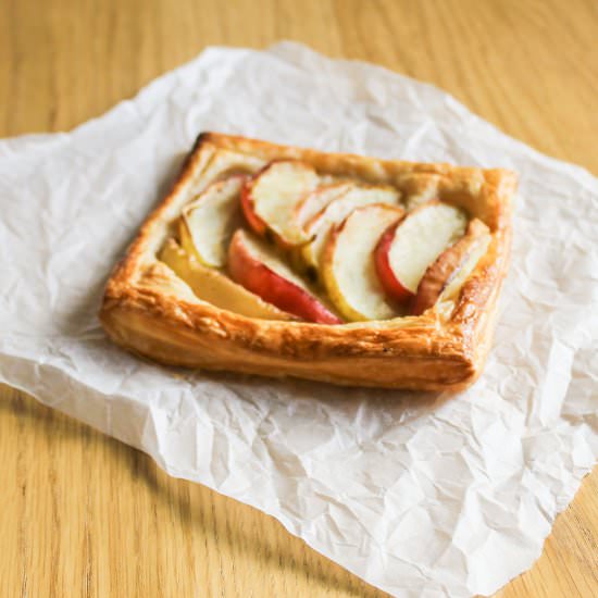 Simple Apple Tart