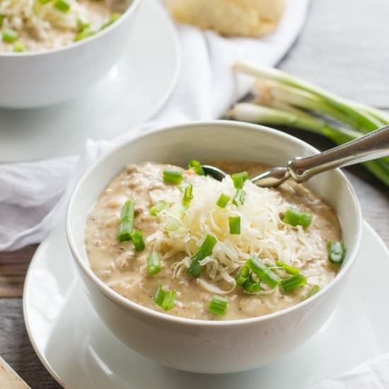 Slow Cooker Cheeseburger Soup
