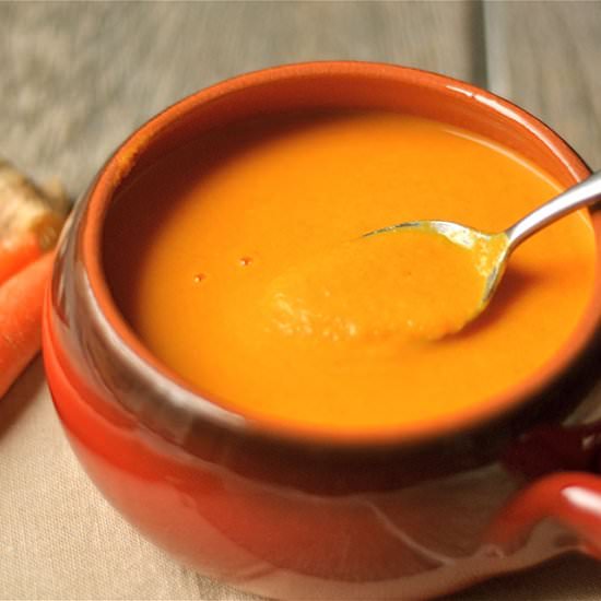 Creamy Carrot and Ginger Soup