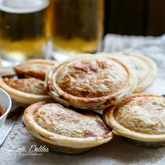 Slow Cooker Steak and Gravy Pies