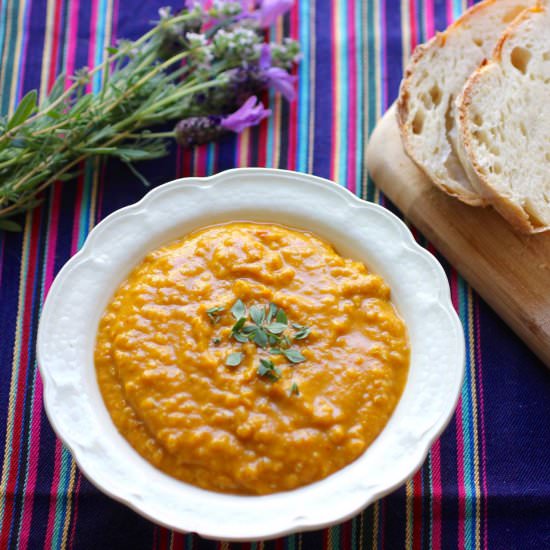 Pumpkin, almond and quinoa soup