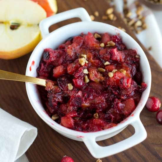 Healthy 20 Minute Cranberry Sauce