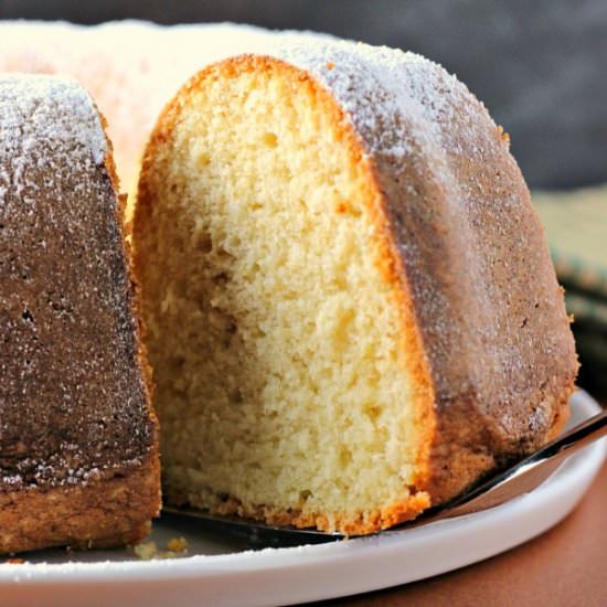 Easy Bourbon Butter Cake
