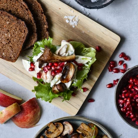 Open Rye Sandwich w Chicken Salad