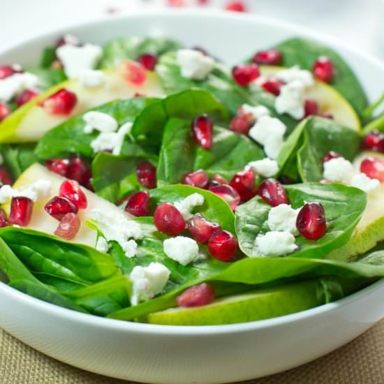 Spinach, Pomegranate & Pear Salad