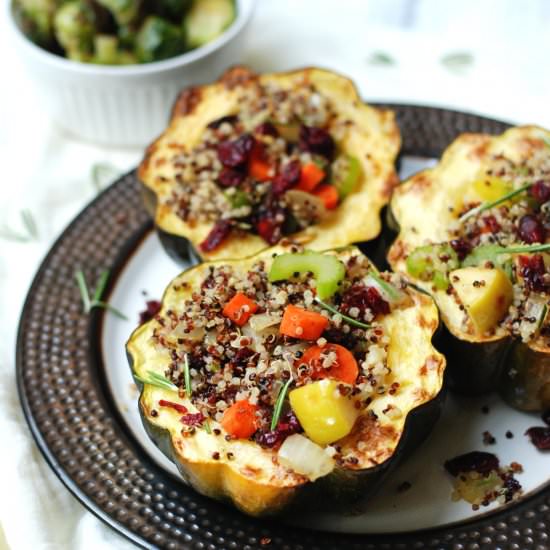 Quinoa Stuffed Acorn Squash