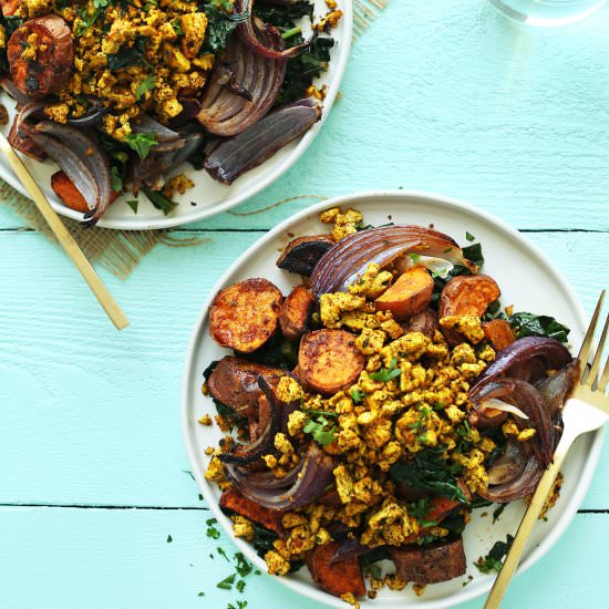 Sweet Potato & Kale Breakfast Hash