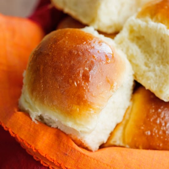 One Hour Dinner Rolls