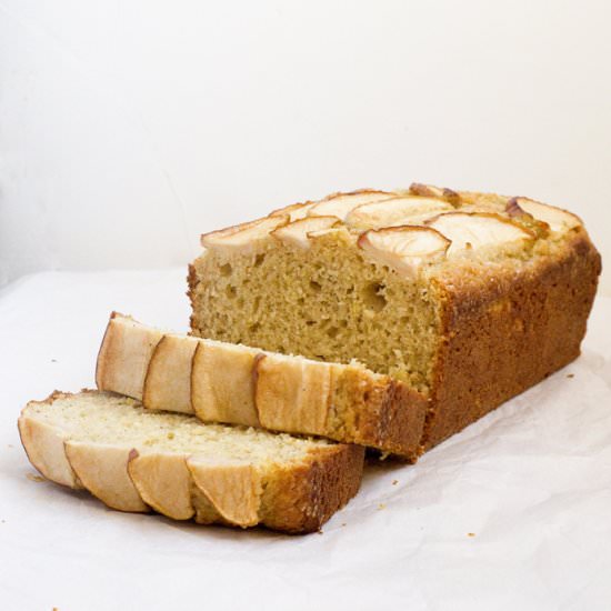 Apple Yogurt Cake