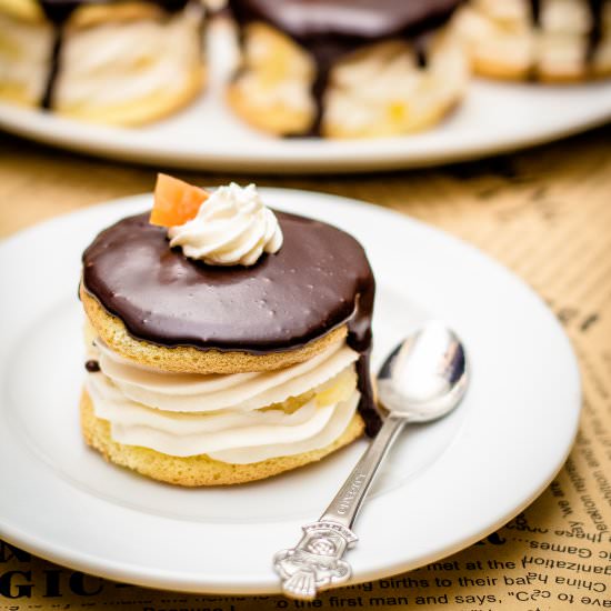 Cake with Fruit and Mascarpone