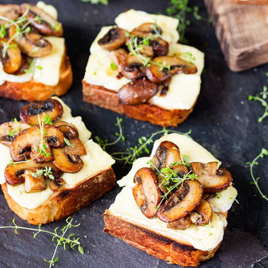 Garlic Mushrooms and Brie on Toast