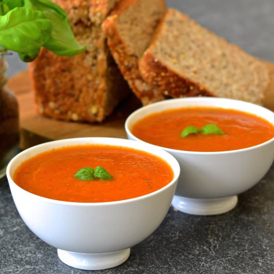 Easy Tomato & Basil Soup