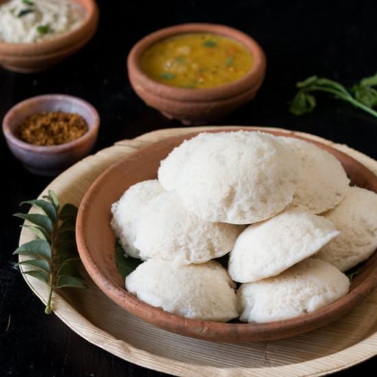 Steamed cakes made of rice & dal