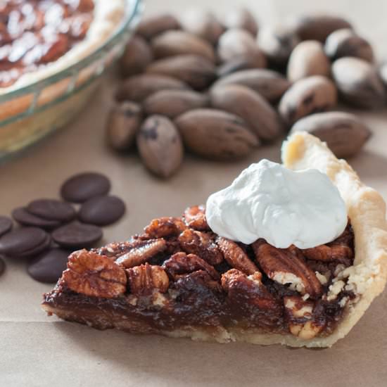 Easy Chocolate Pecan Pie