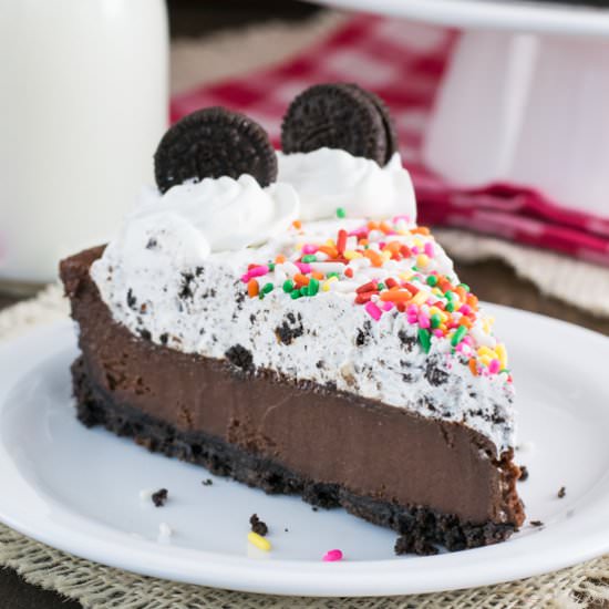Cookies and Cream Fudge Tart