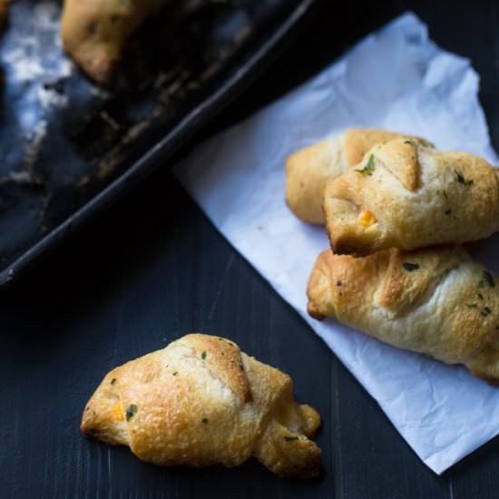 Cheesy Garlic Herb Crescents