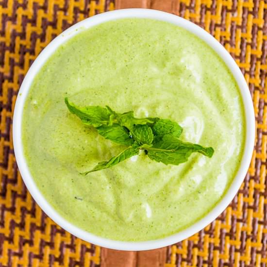 Dahi Pudina Chutney