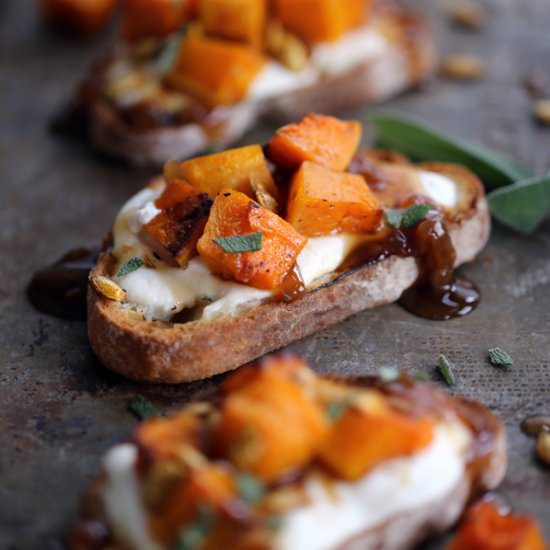 Roasted Butternut Squash Bruschetta