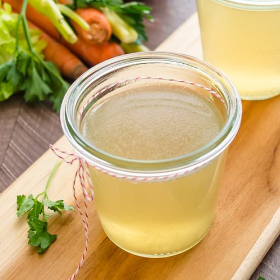 Easy Homemade Turkey Stock