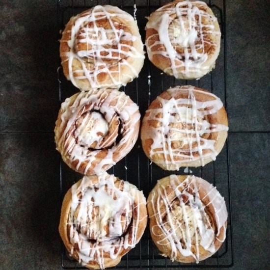 Cinnamon Roll Danishes