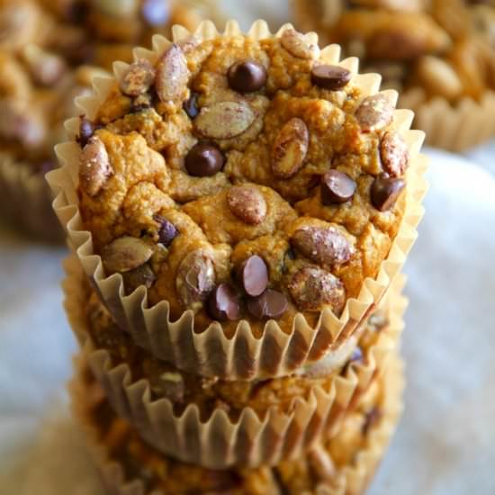 Pumpkin Oat Greek Yogurt Muffins