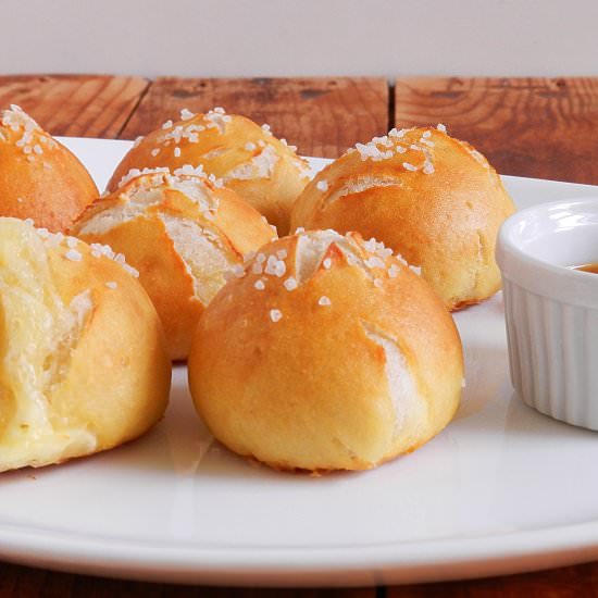 Bavarian Cheese Rolls