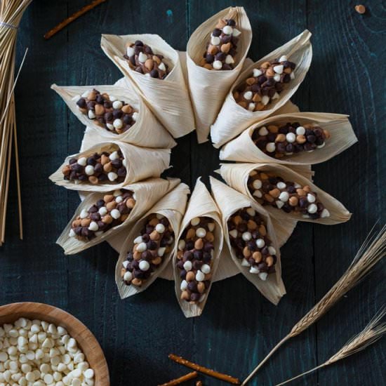 Chocolate Indian Corn Cookie Wreath