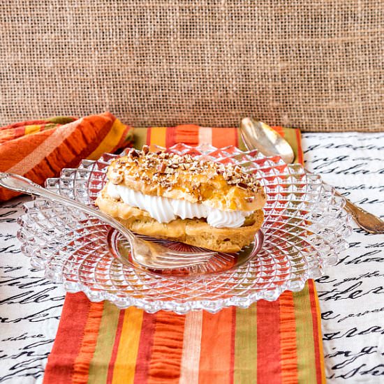 Pecan Pie Eclairs